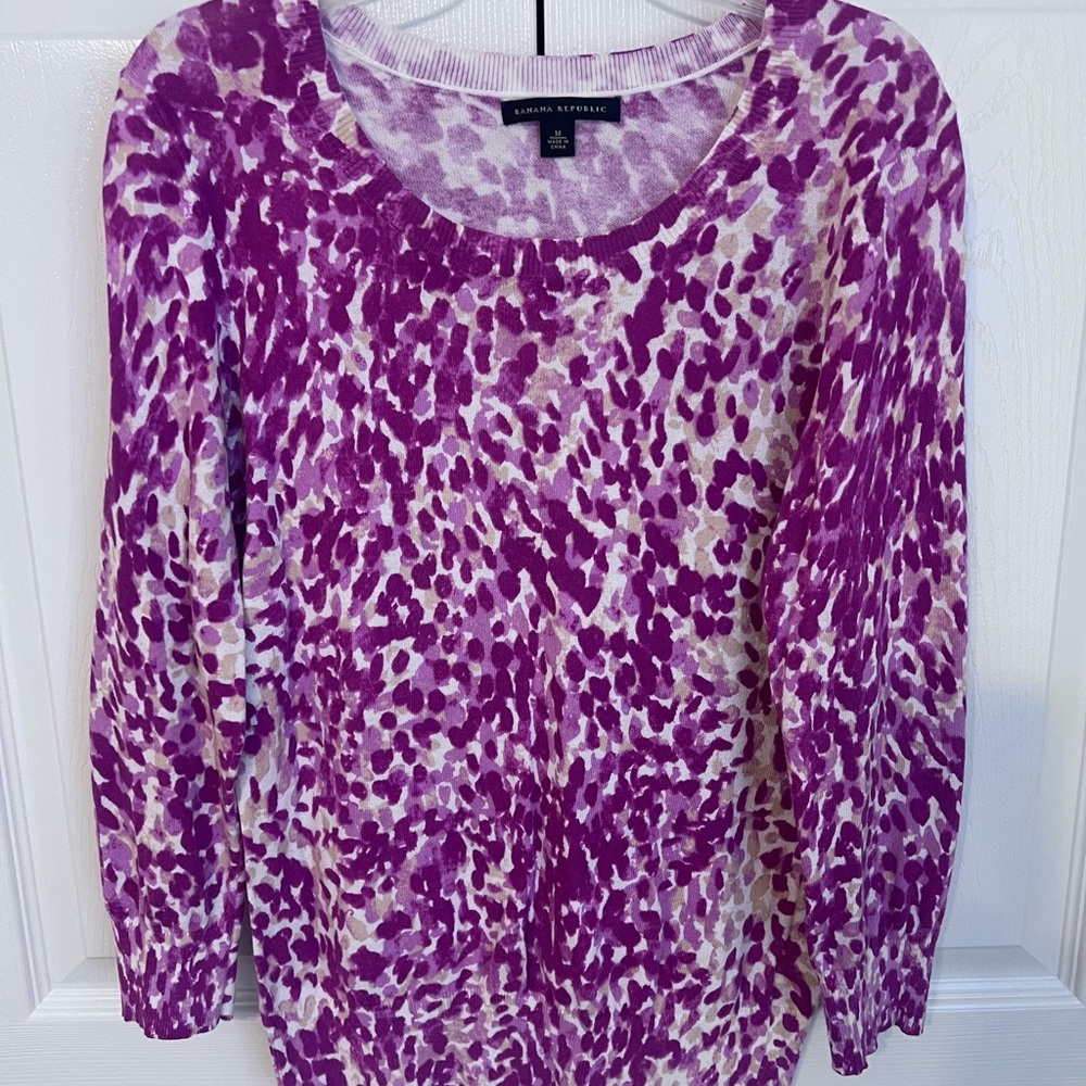 Banana Republic Purple & Cream Animal-Print Scoop Neck Top